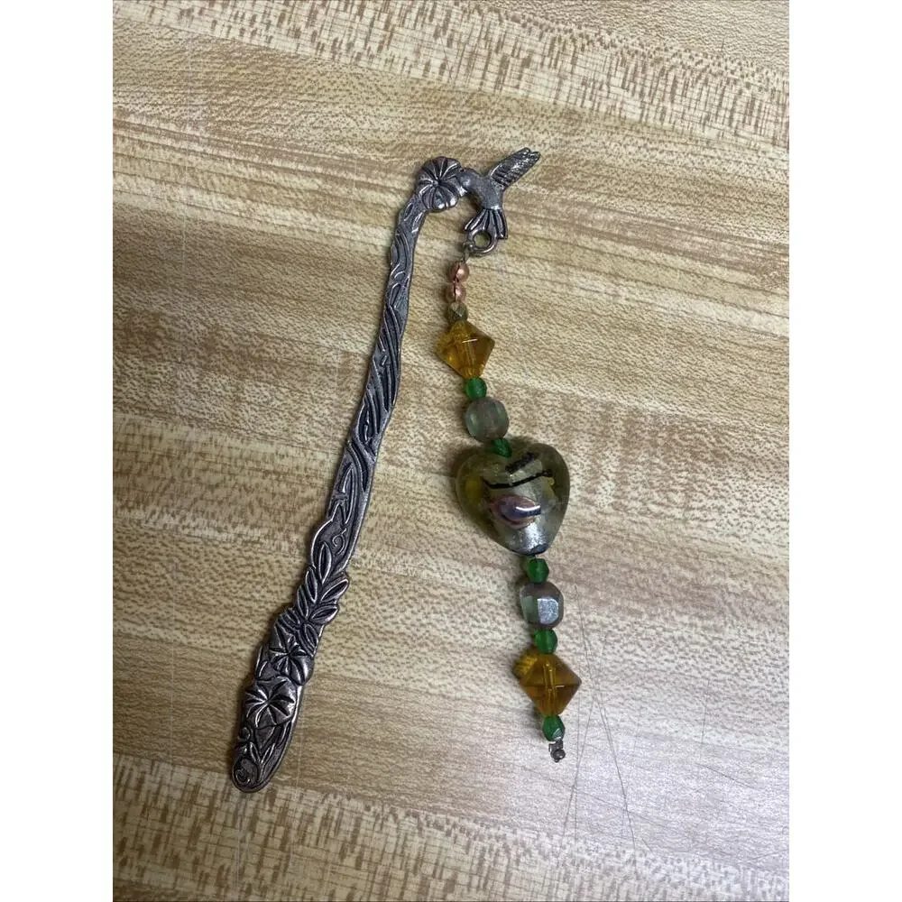 Handmade Hummingbird Bookmark Pewter Hook Beads Heart Charm